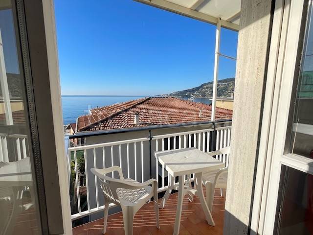 appartamento in affitto ad Ospedaletti