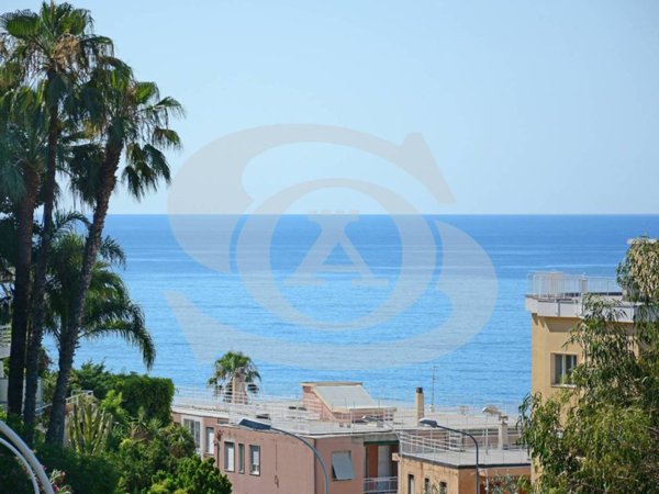 appartamento in affitto ad Ospedaletti