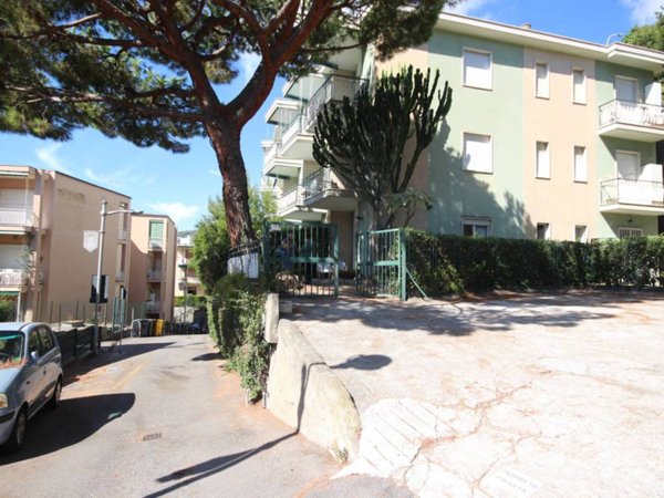 appartamento in affitto ad Ospedaletti