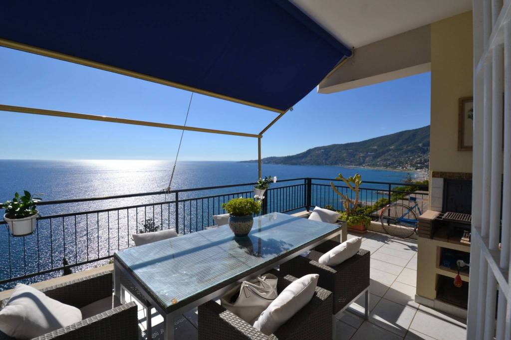 appartamento in affitto ad Ospedaletti