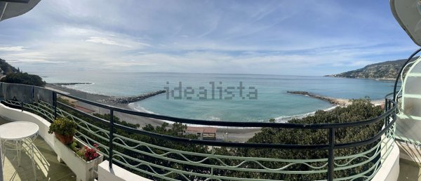 appartamento in affitto ad Ospedaletti