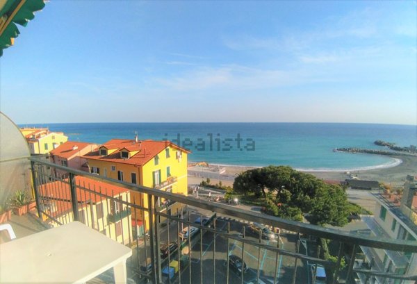 appartamento in affitto ad Ospedaletti