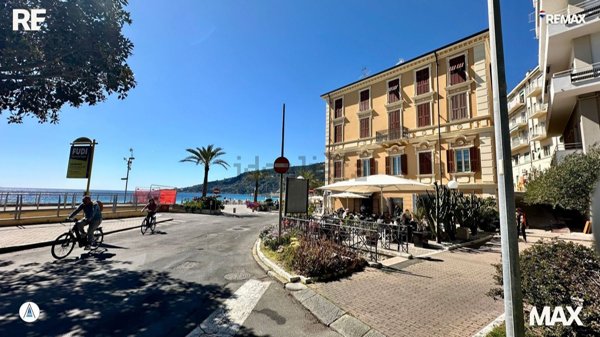 negozio in affitto ad Ospedaletti