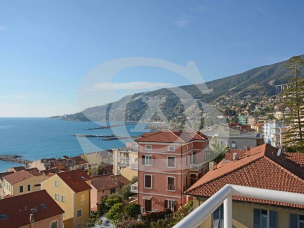 appartamento in affitto ad Ospedaletti