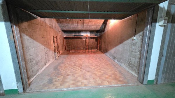 box auto in affitto ad Ospedaletti in zona Porrine