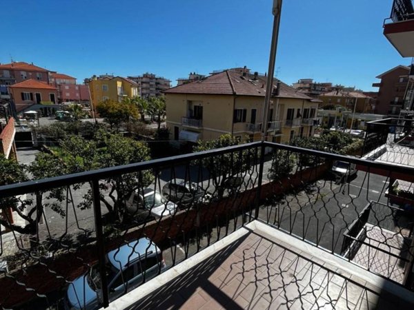 appartamento in affitto a San Bartolomeo al Mare