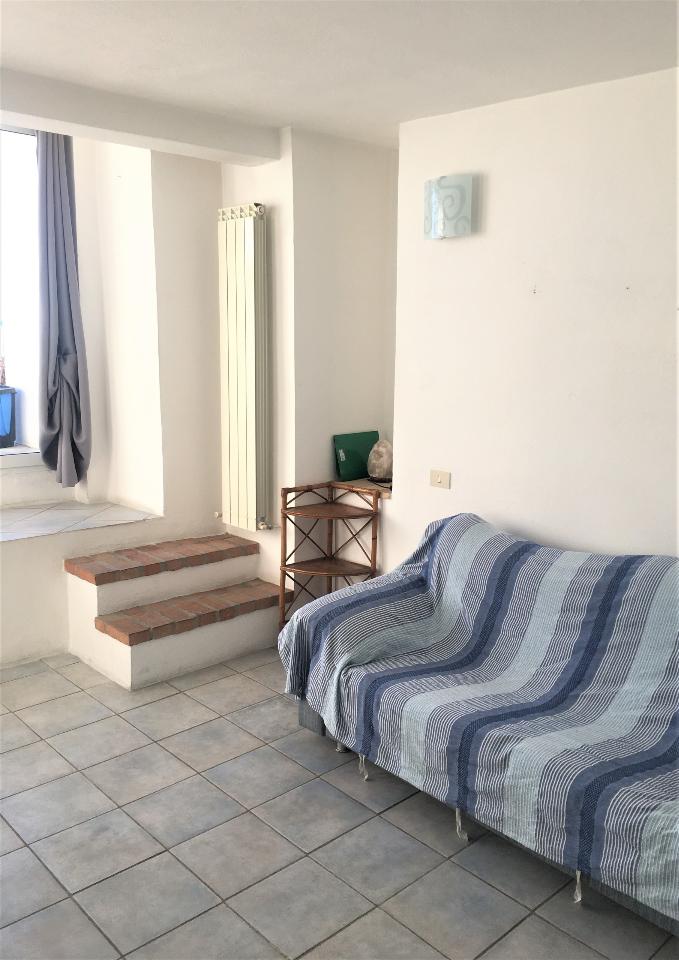 appartamento in affitto a Sanremo in zona Coldirodi
