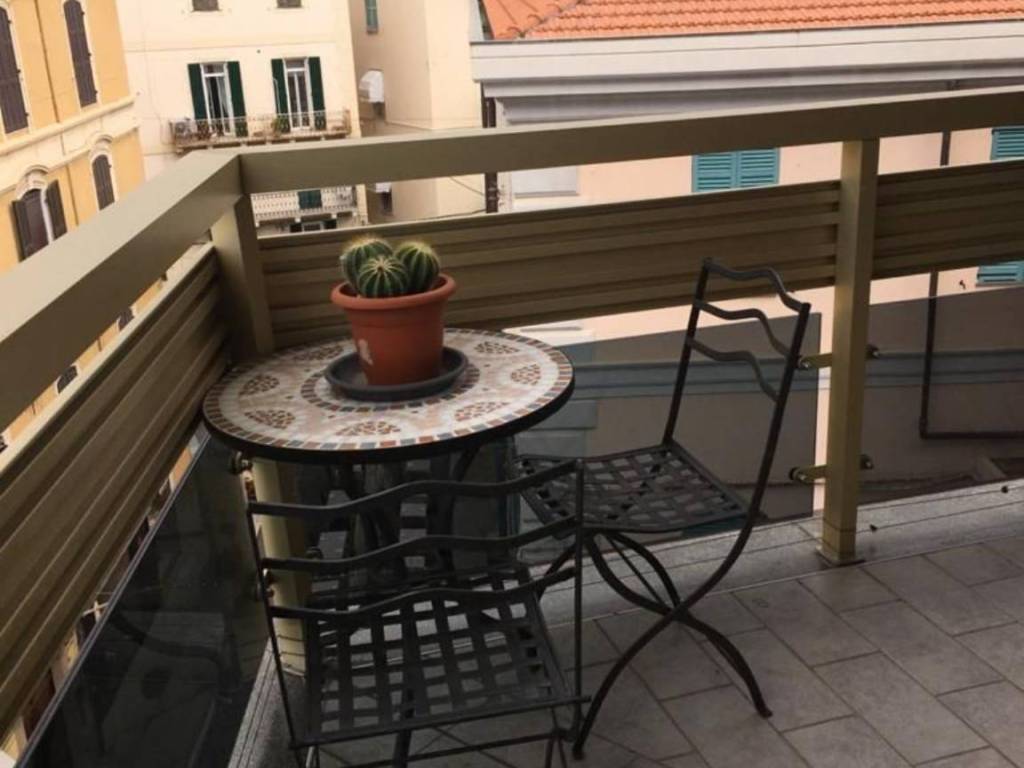 appartamento in affitto a Sanremo