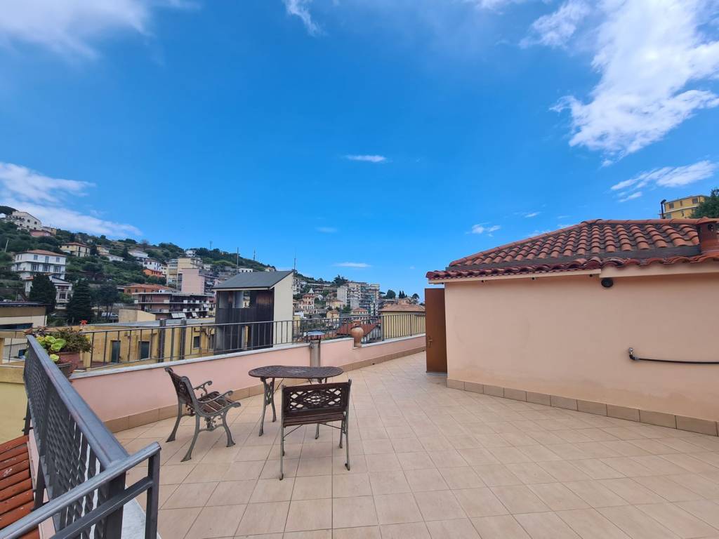 appartamento in affitto a Sanremo