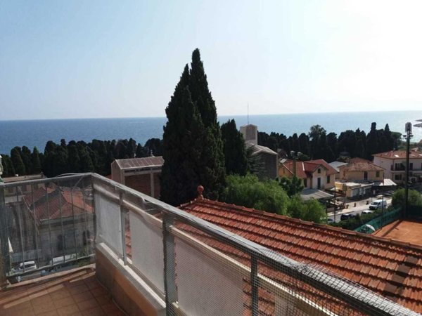 appartamento in affitto a Sanremo