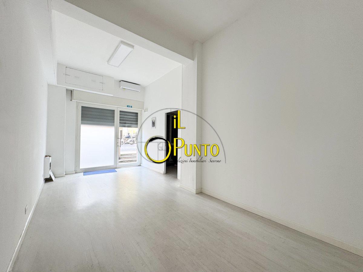 trivano in affitto a Sanremo