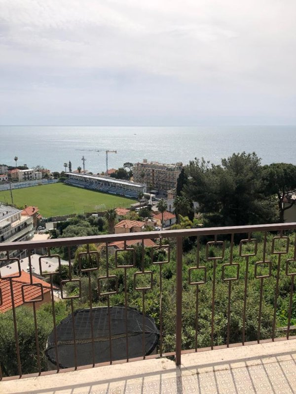 appartamento in affitto a Sanremo