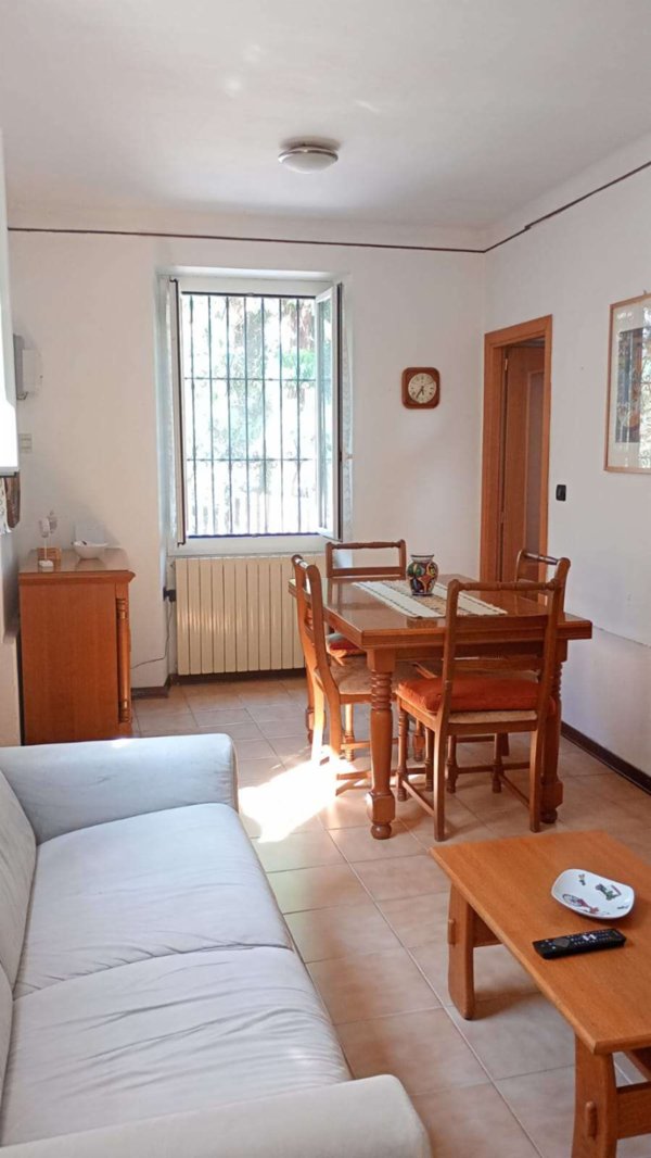 casa indipendente in affitto a Sanremo