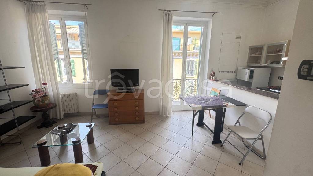 appartamento in affitto a Sanremo
