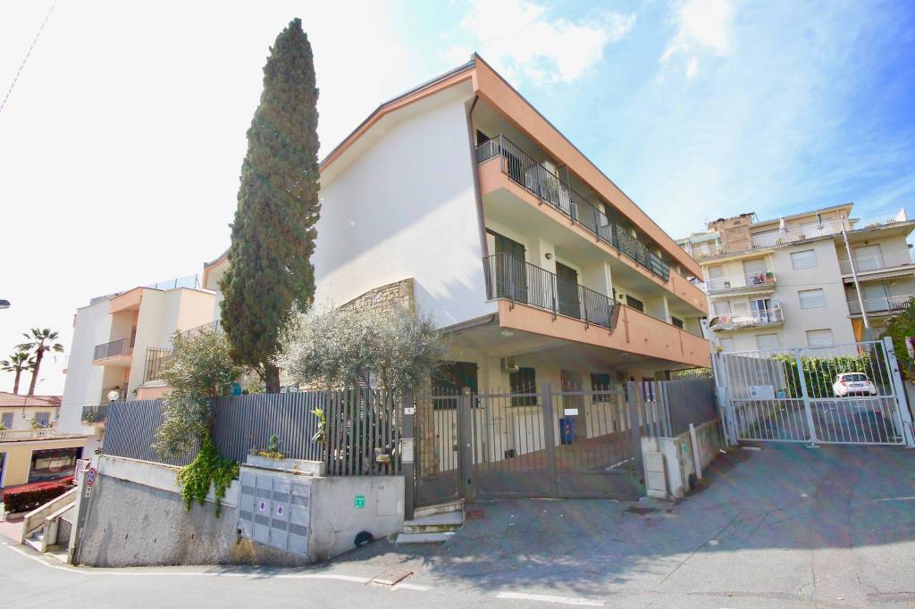appartamento in affitto a Sanremo