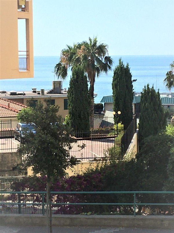 appartamento in affitto a Sanremo