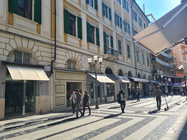 negozio in affitto a Sanremo