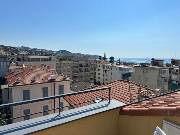 appartamento in affitto a Sanremo