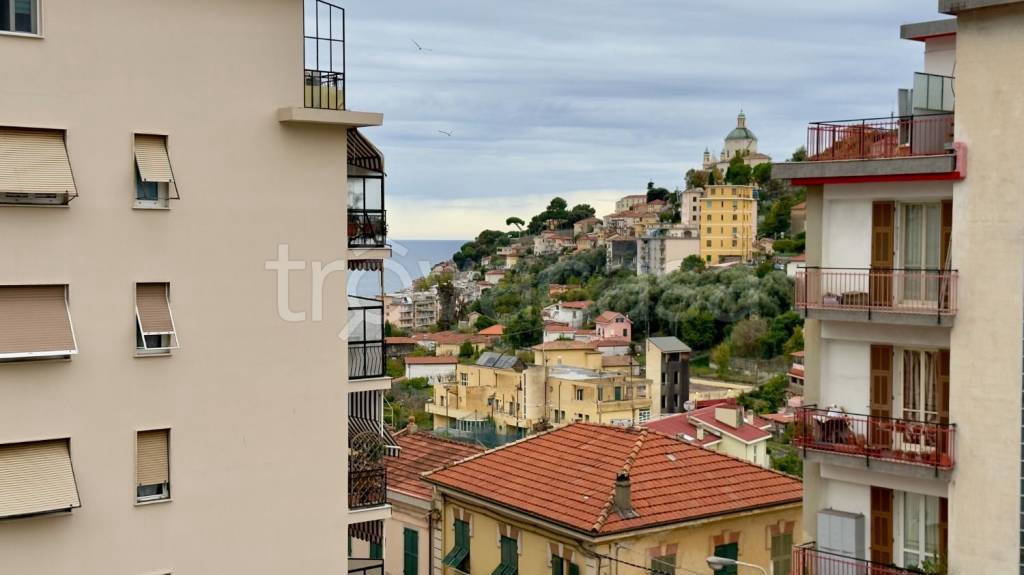appartamento in affitto a Sanremo