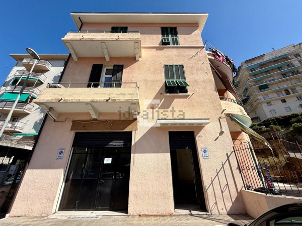 locale commerciale in affitto a Sanremo