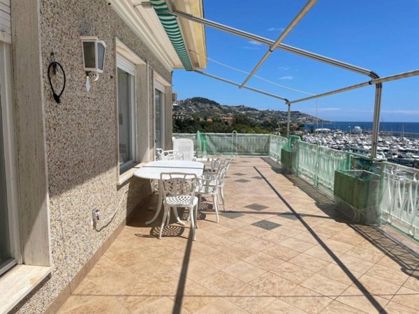 appartamento in affitto a Sanremo