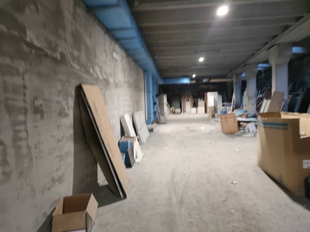 locale commerciale in affitto a Sanremo in zona Bussana