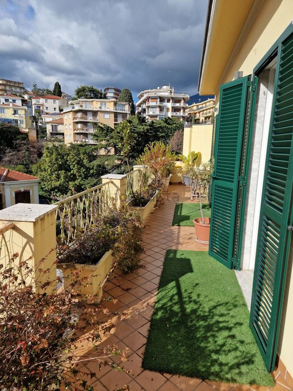 appartamento in affitto a Sanremo