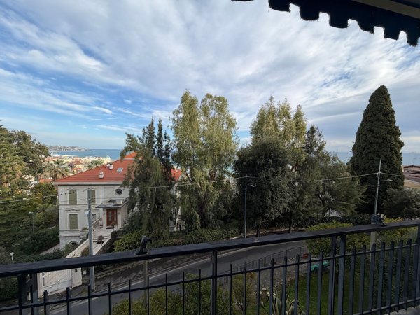 appartamento in affitto a Sanremo