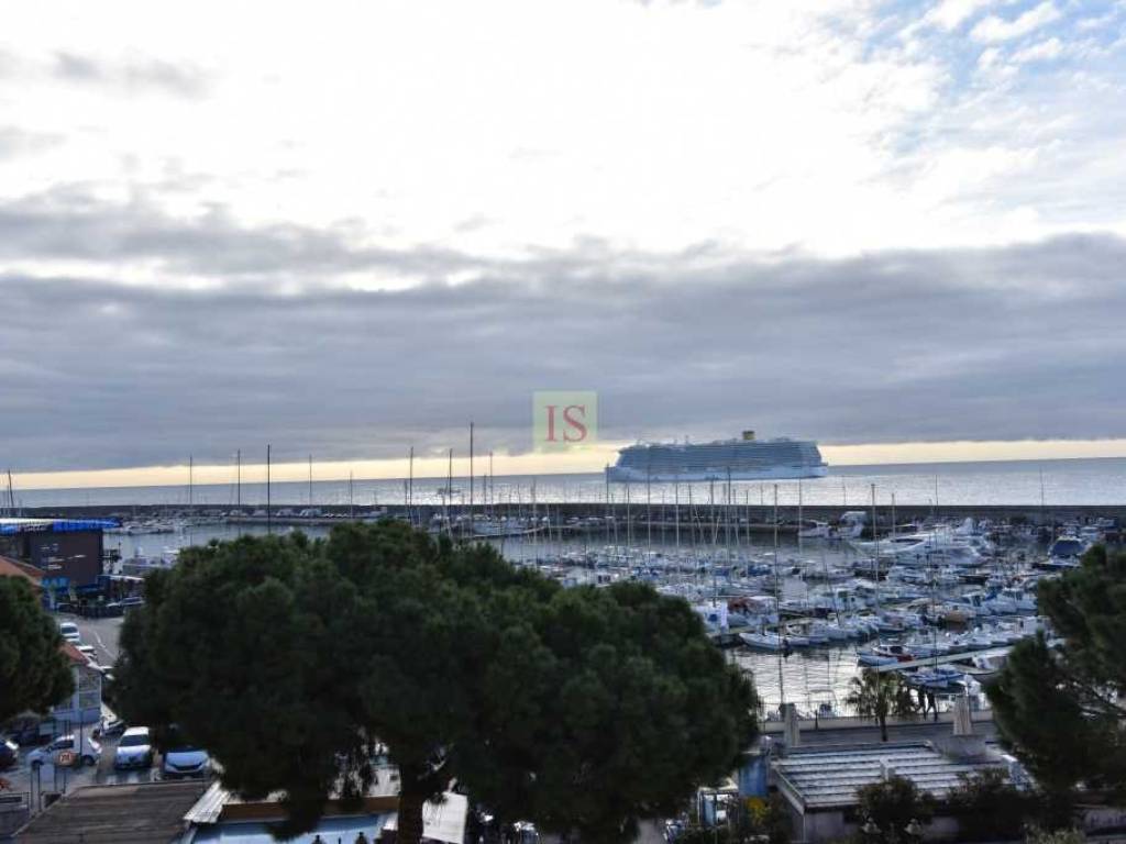 appartamento in affitto a Sanremo