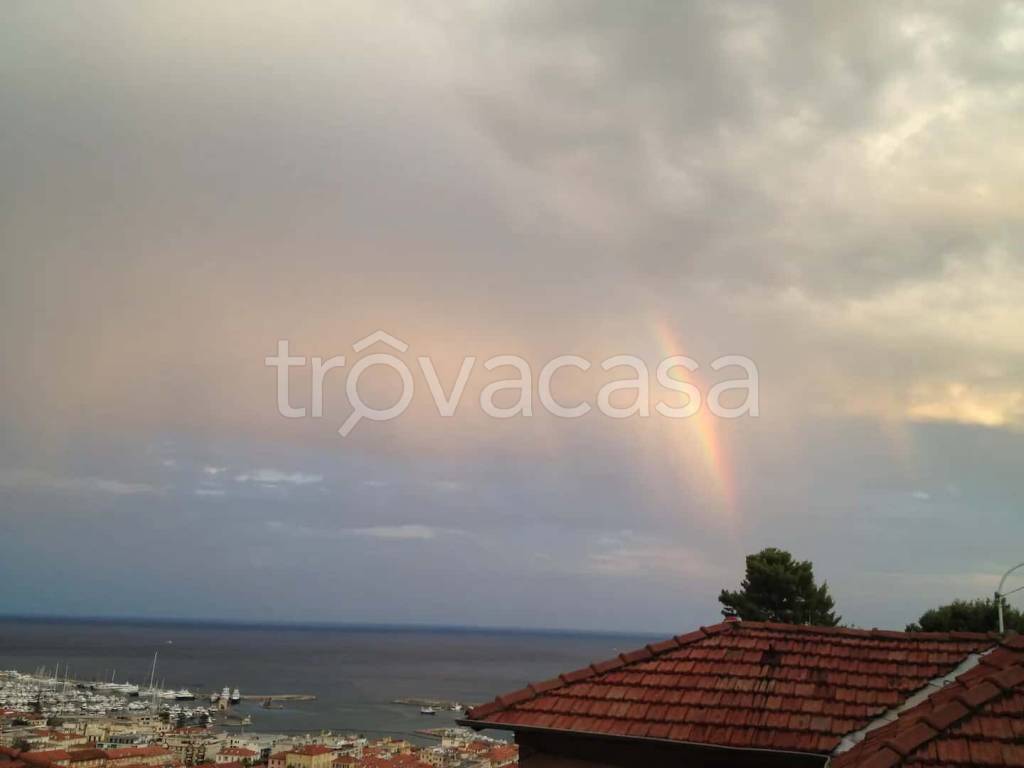 appartamento in affitto a Sanremo