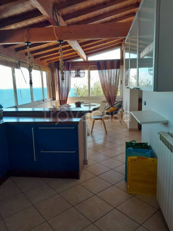 appartamento in affitto a Sanremo
