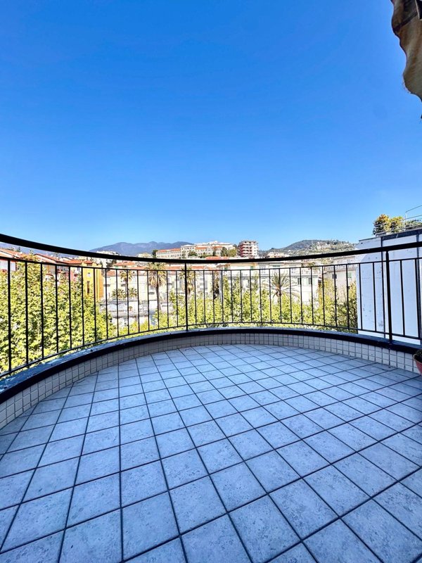 appartamento in affitto a Sanremo