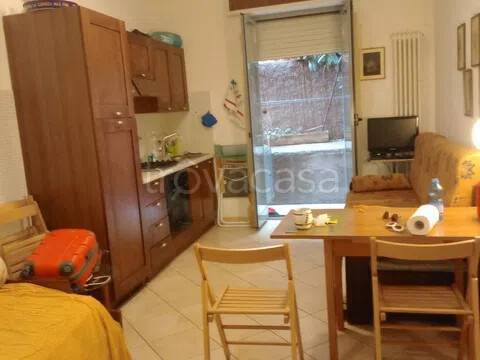 appartamento in affitto a Sanremo in zona Bussana