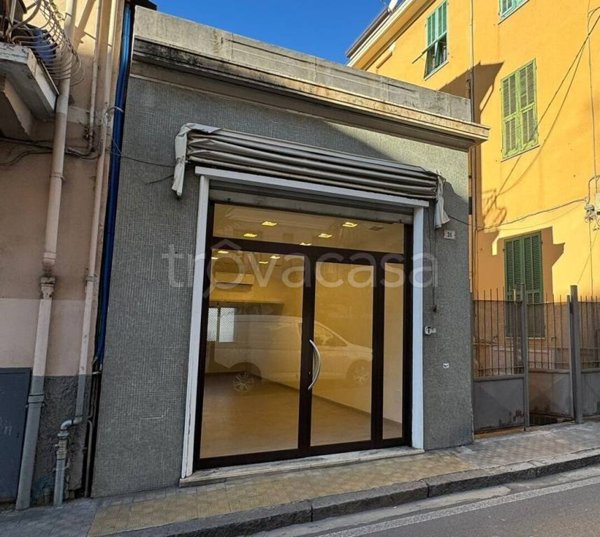 negozio in affitto a Sanremo