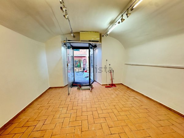 negozio in affitto a Sanremo