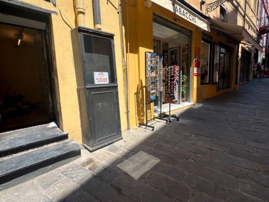 negozio in affitto a Sanremo