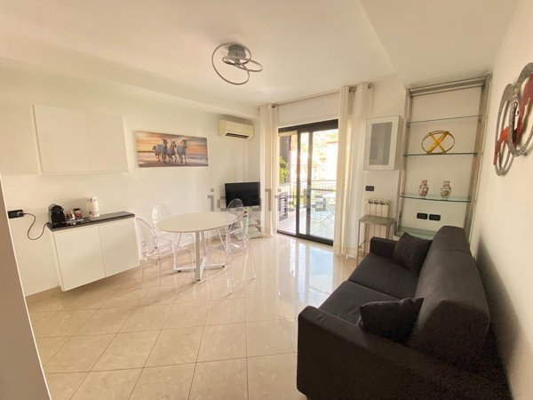 appartamento in affitto a Sanremo