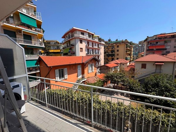 appartamento in affitto a Sanremo in zona Poggio