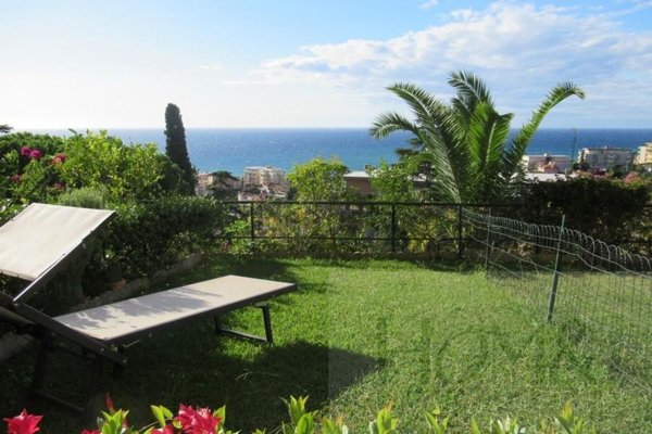 appartamento in affitto a Sanremo in zona Coldirodi