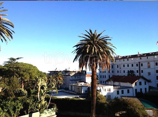 appartamento in affitto a Sanremo