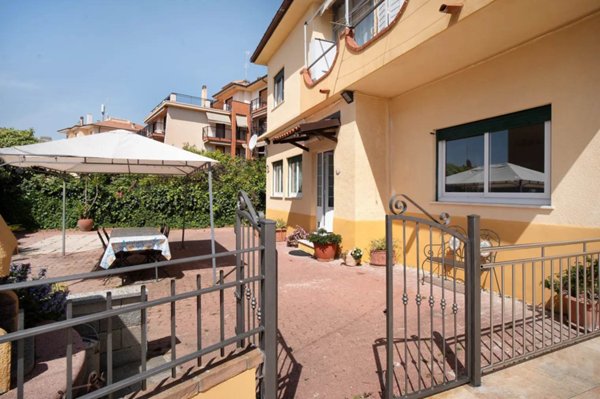 appartamento in affitto a Santo Stefano al Mare