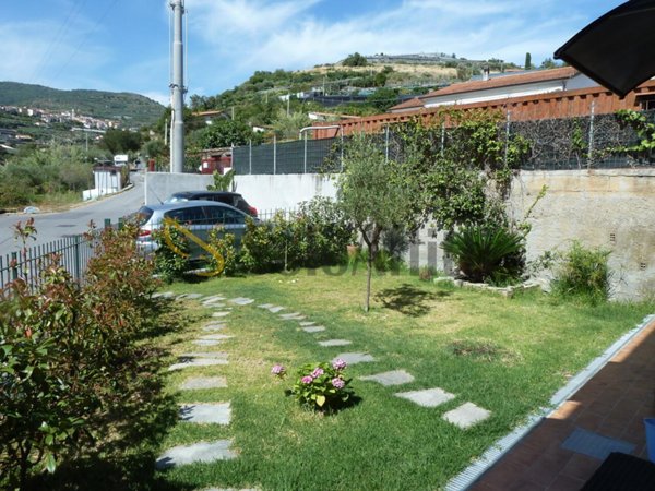 appartamento in affitto a Santo Stefano al Mare