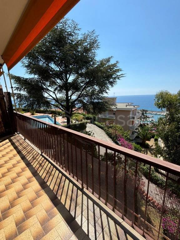 appartamento in affitto a Santo Stefano al Mare