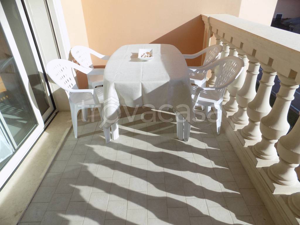 appartamento in affitto a Taggia in zona Arma di Taggia