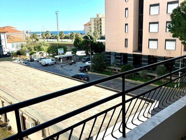 appartamento in affitto a Taggia in zona Arma di Taggia