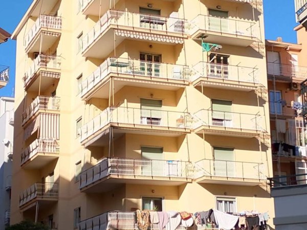 appartamento in affitto a Taggia in zona Arma di Taggia