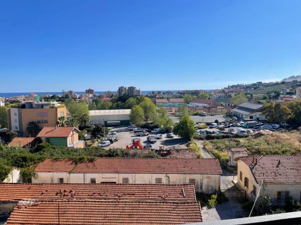 appartamento in affitto a Taggia