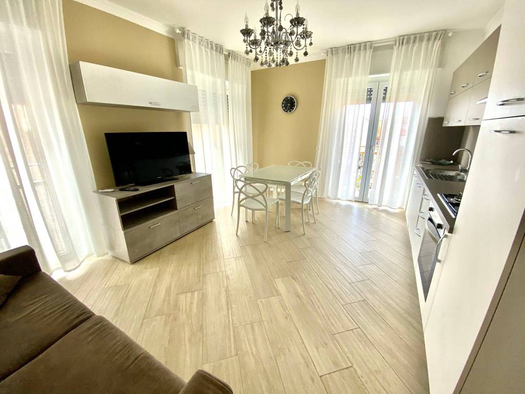 appartamento in affitto a Taggia in zona Arma di Taggia