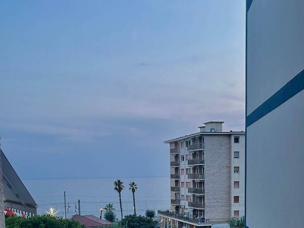 appartamento in affitto a Vallecrosia