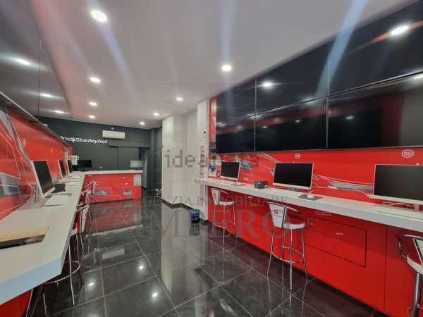 locale commerciale in affitto a Ventimiglia